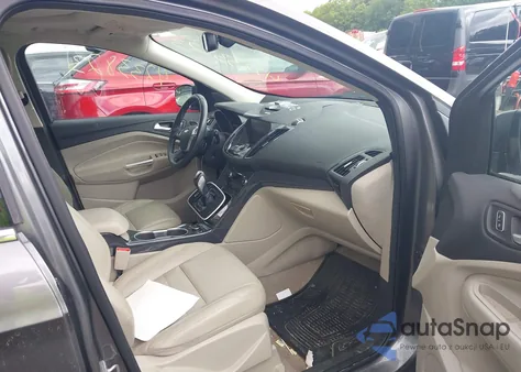 2014 Ford Escape Titanium z USA, uszkodzony, nr VIN 1FMCU9J99EUA88593